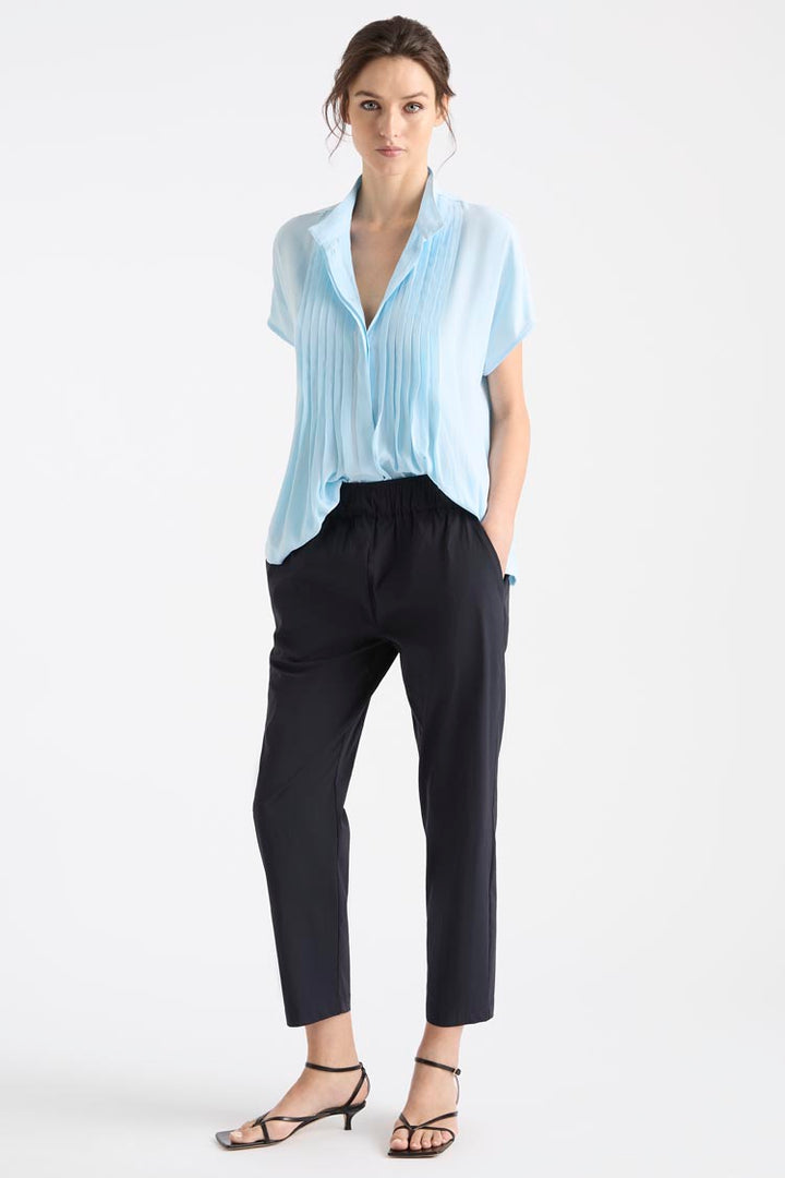 Straw Pleat Shell in Bluewash