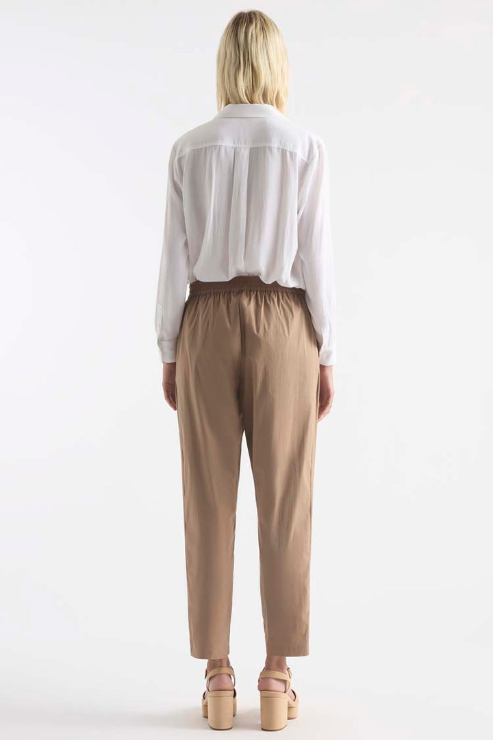 Stretch Trouser in Dune