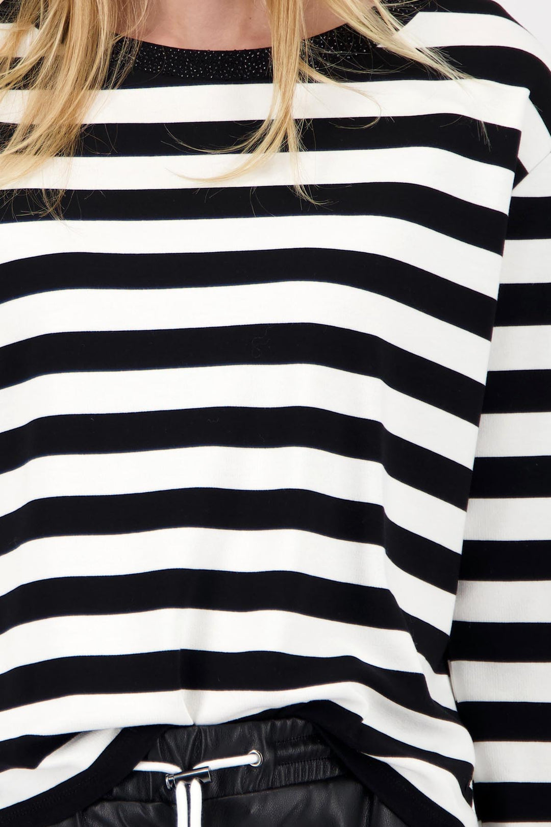 Stripe Top w Crystal Neckline