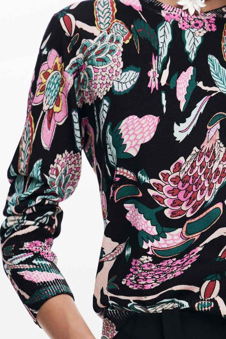 Sweater with Floral Prints in Black