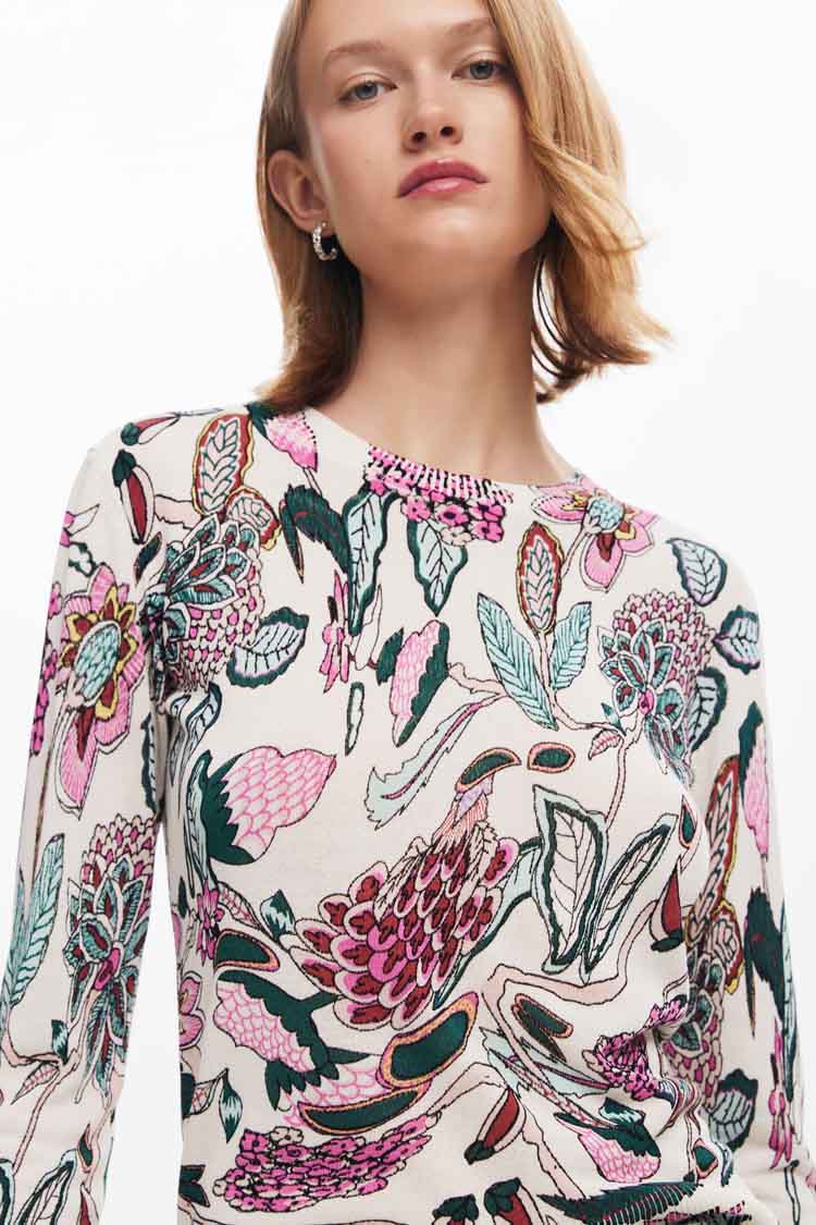 Sweater with Floral Prints in Off-White