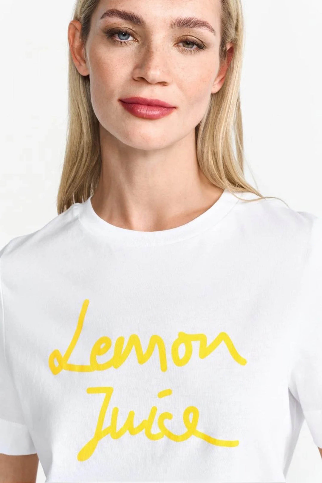 T-shirt w Lemon Juice Print in White