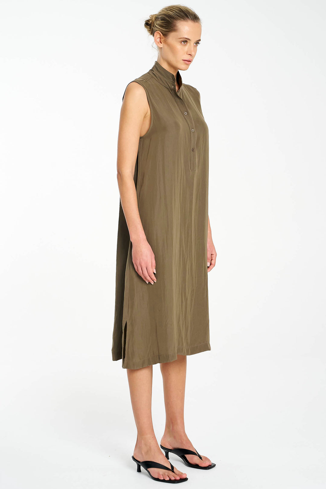 Tab Slide Dress in Fossil
