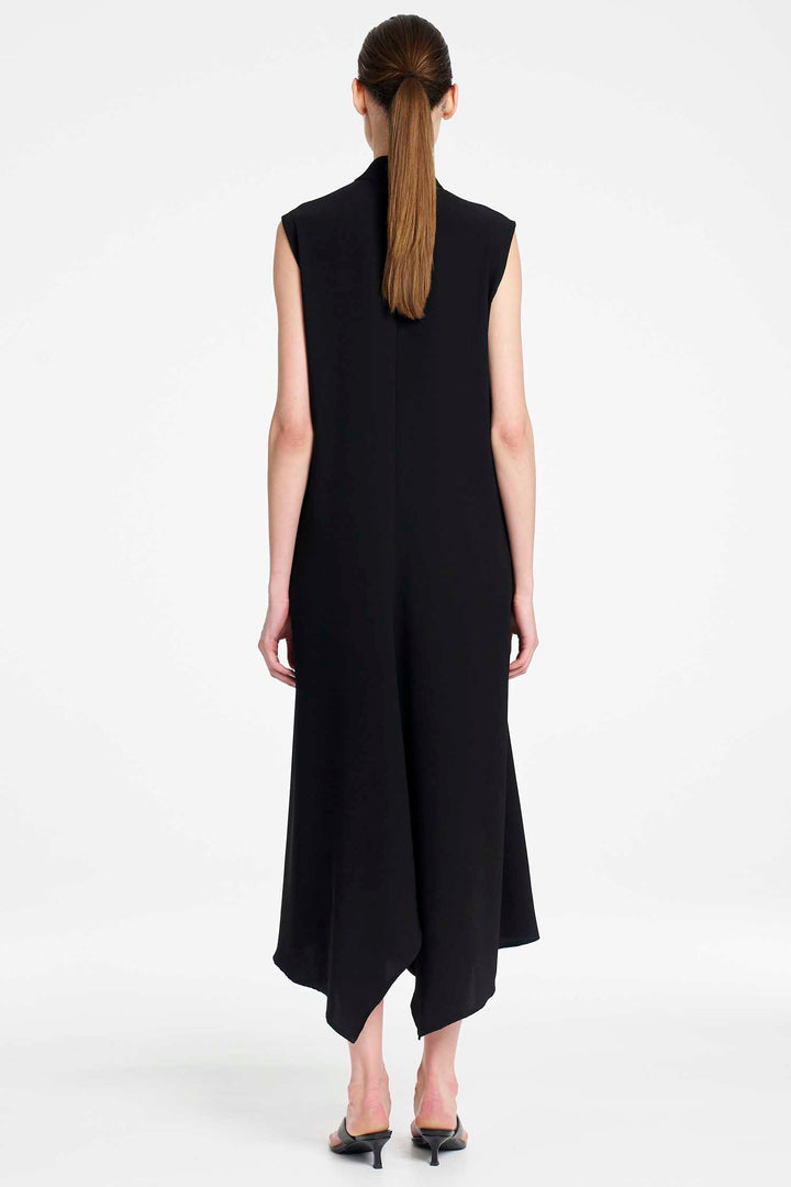 Tab Soire Dress in Black