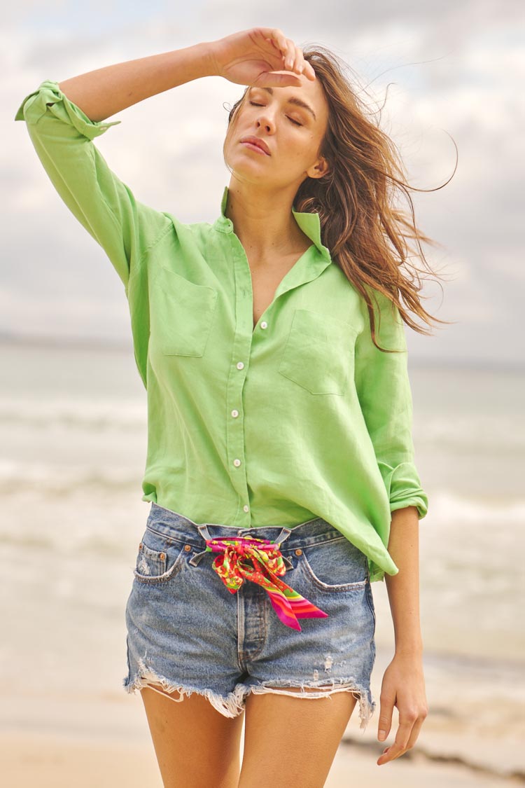 The Girlfriend Linen Shirt in Apple Green