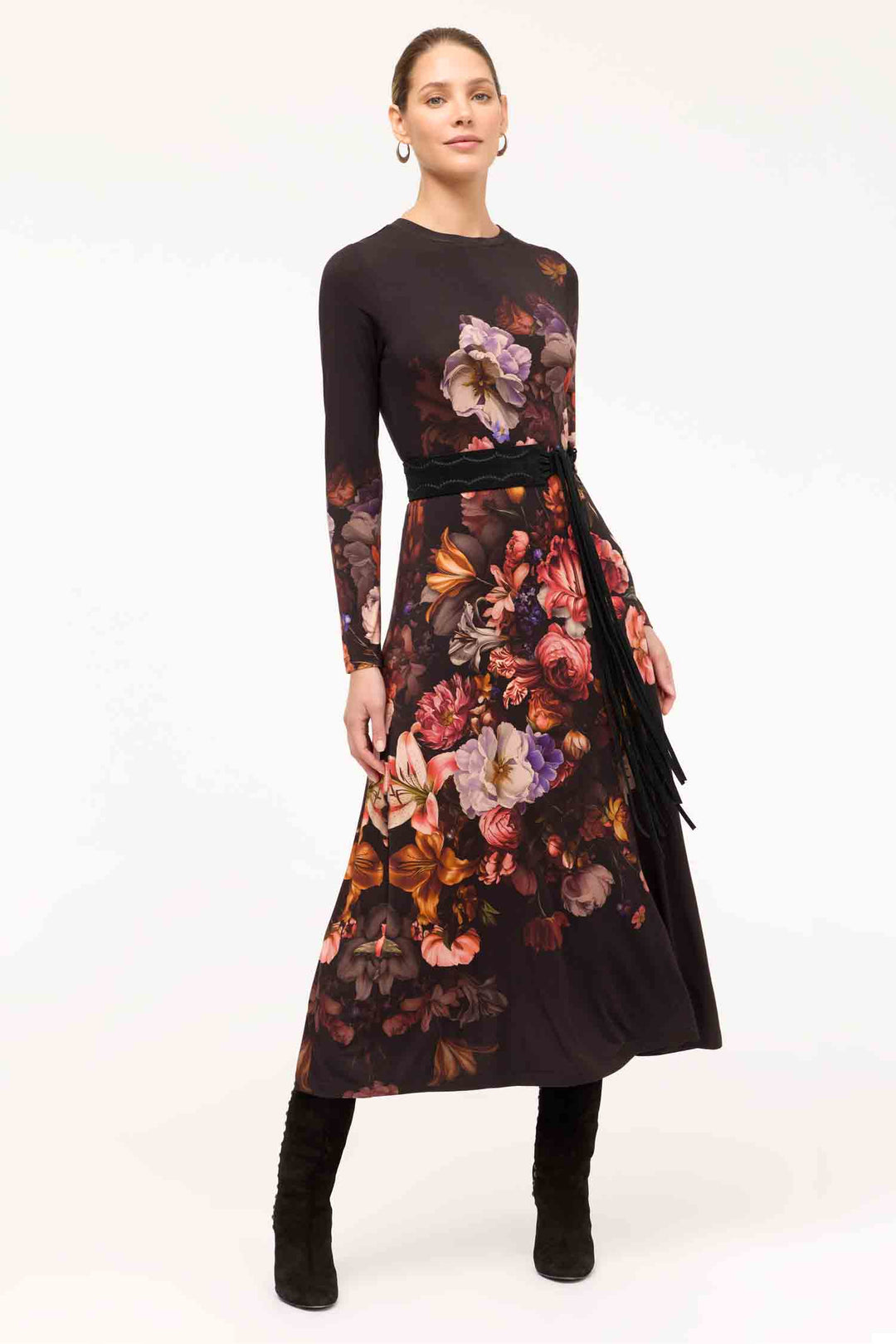 Janie Fav Long Sleeve Midi Dress in Beckett Blooms