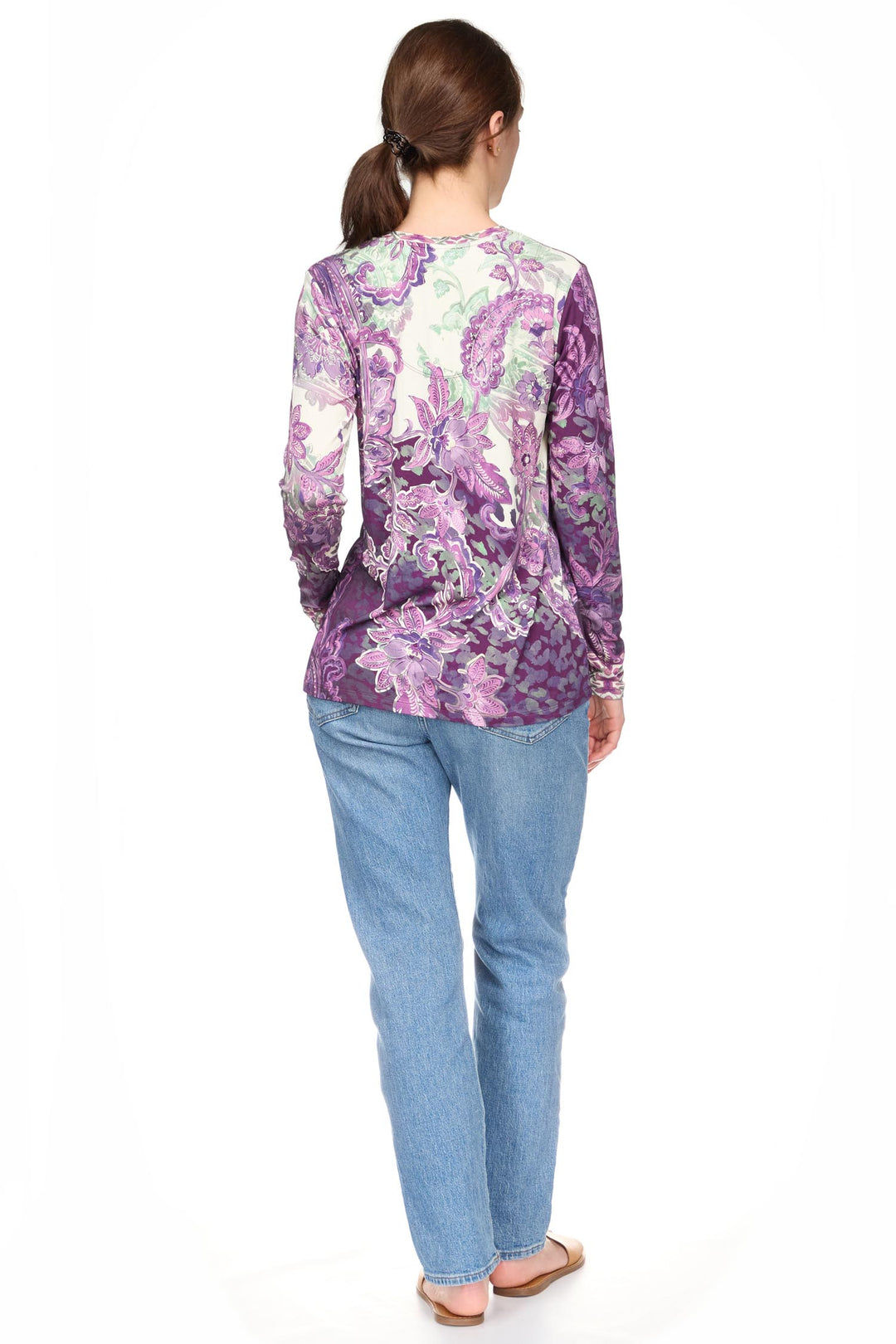 Janie Fav Long Sleeve V-Neck Tee in Anzio