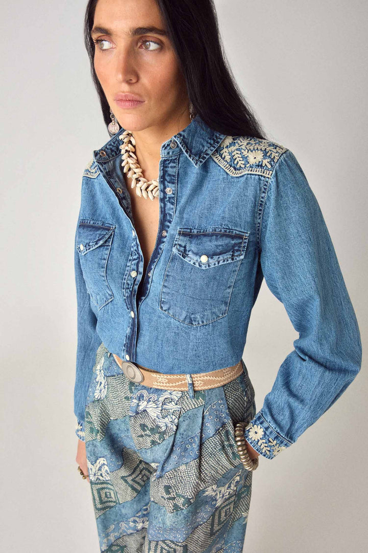 Thelma Shirt in Blue Haze