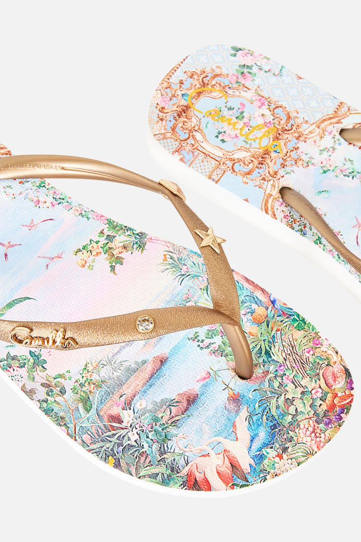 Thongs in Sisi Society 