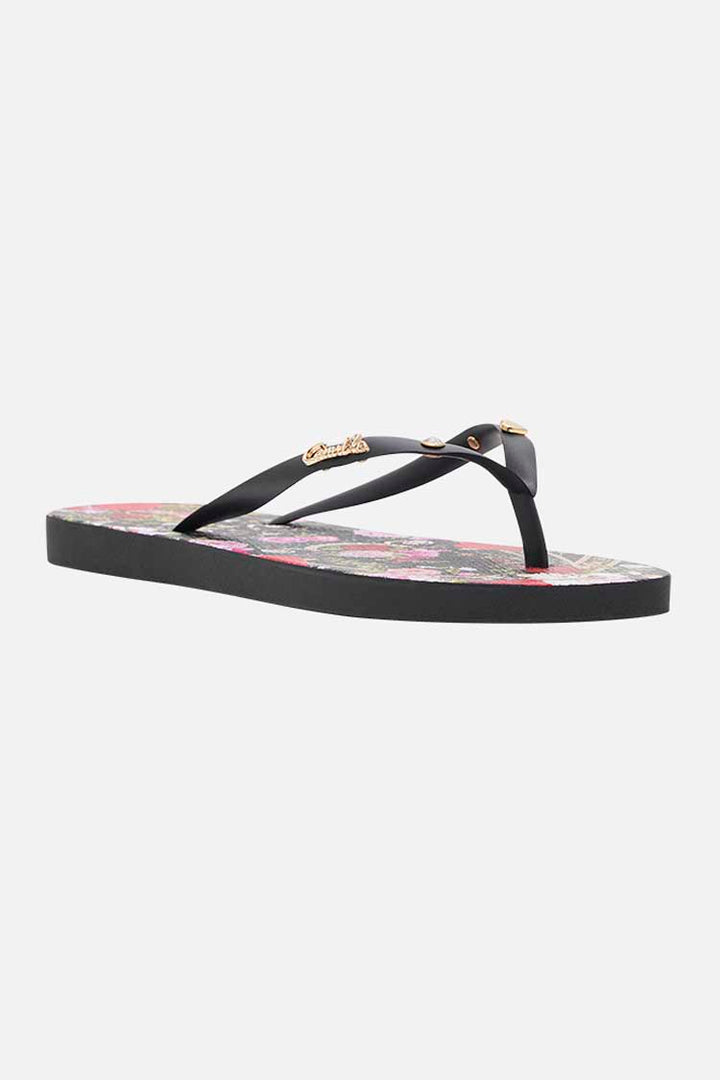 Thongs in Reservation for Love