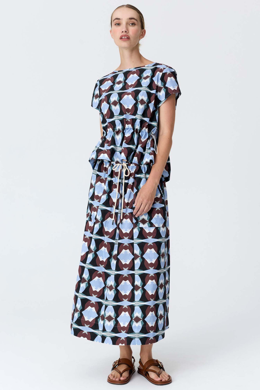 Thrya Reversible Tee