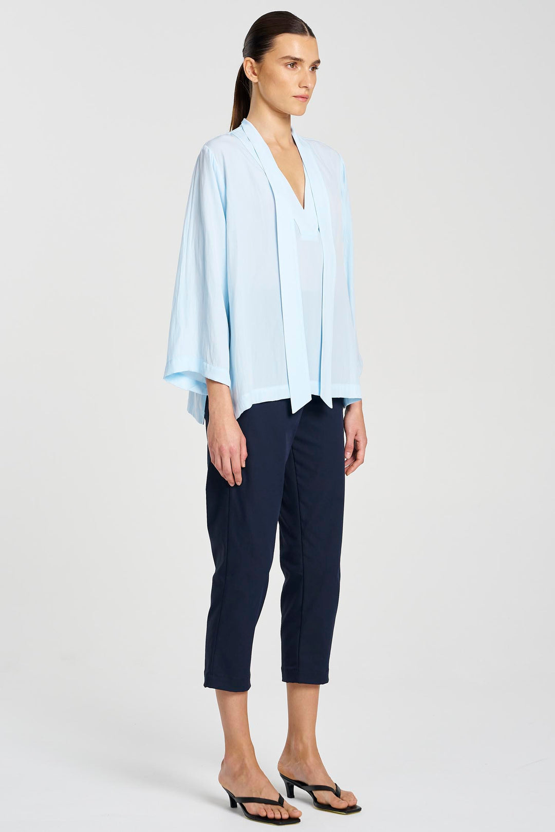 Tie Neck T in Vista