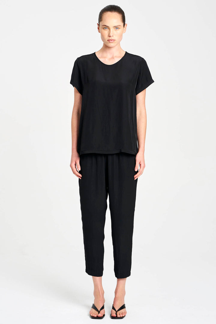 Transit T in Black