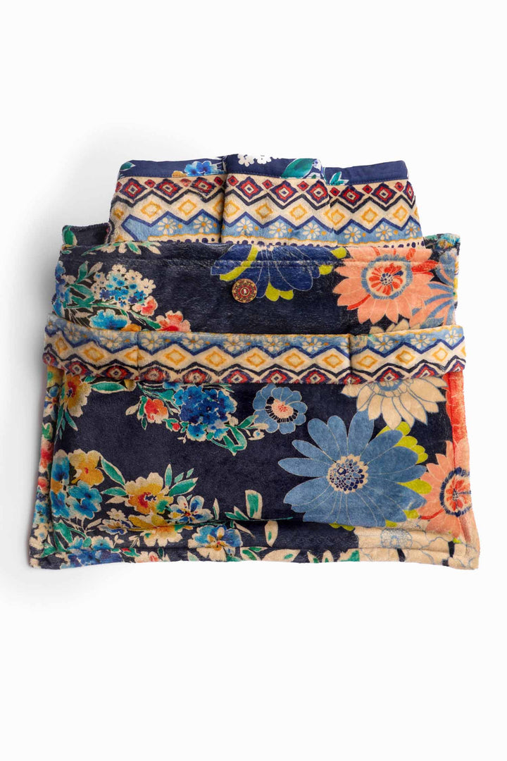 Travel Blanket in Tiana