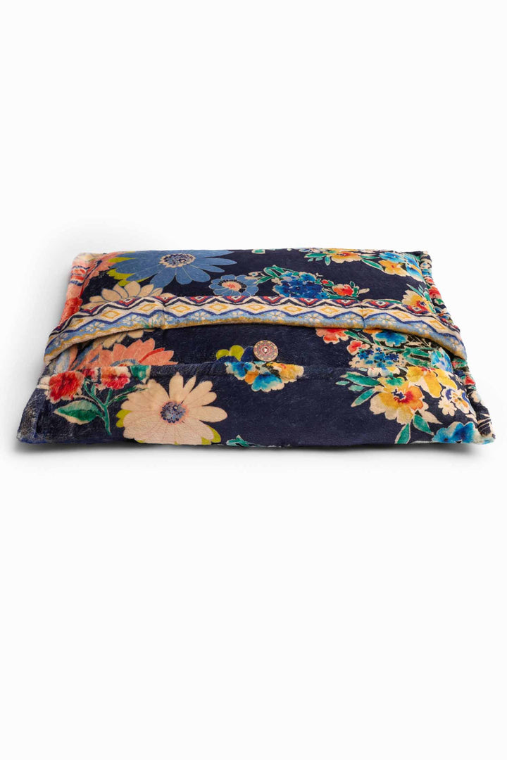 Travel Blanket in Tiana