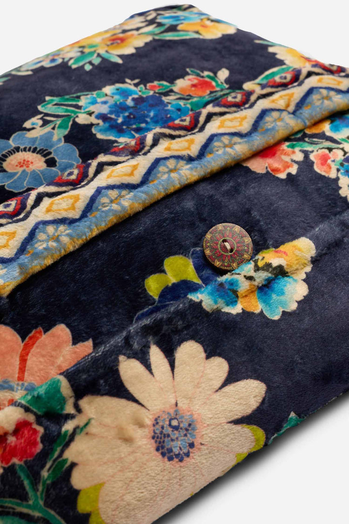 Travel Blanket in Tiana