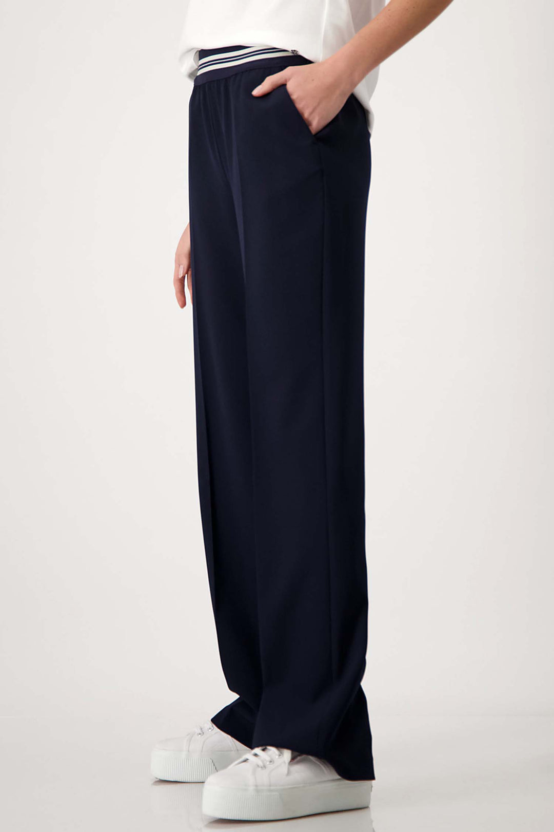Trousers w Elasticated Waistband