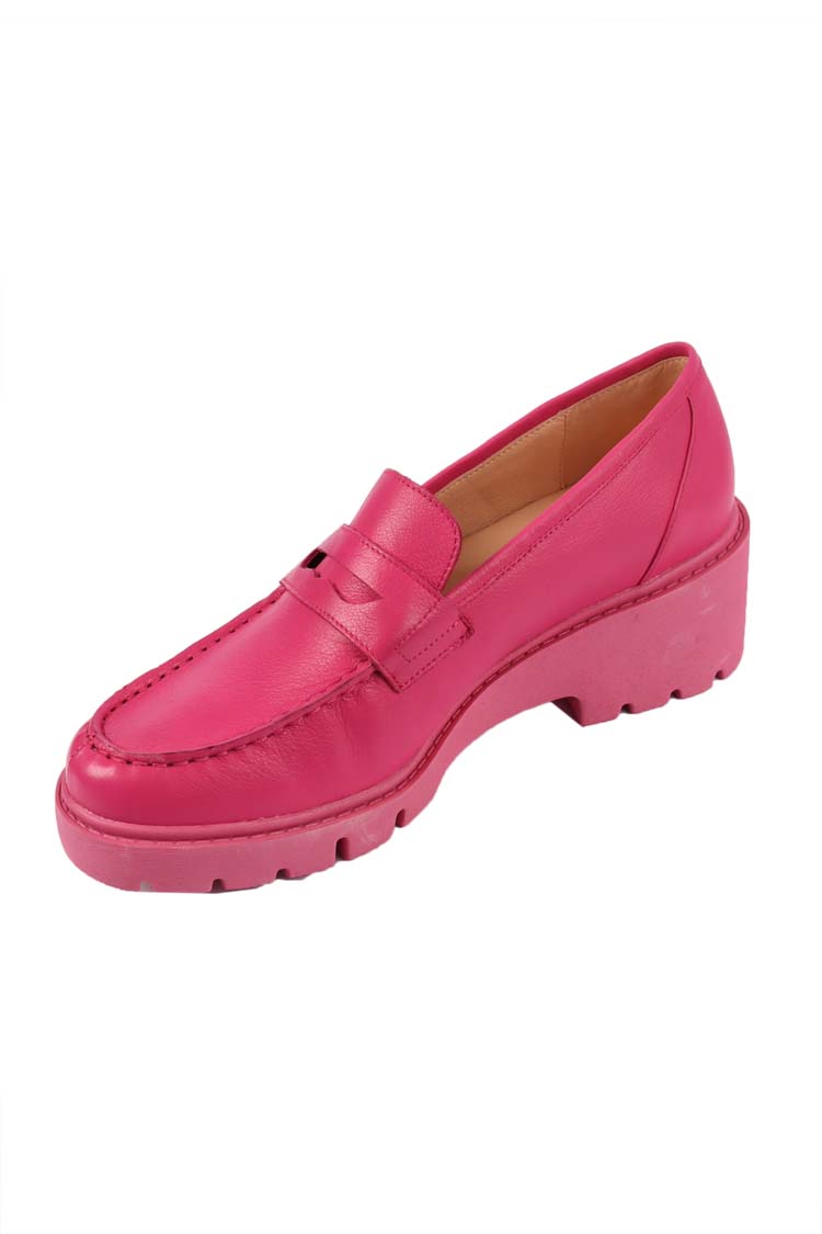 Unice Leather Loafer in Fuschia