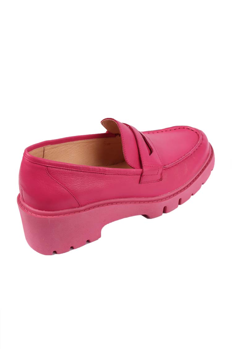 Unice Leather Loafer in Fuschia