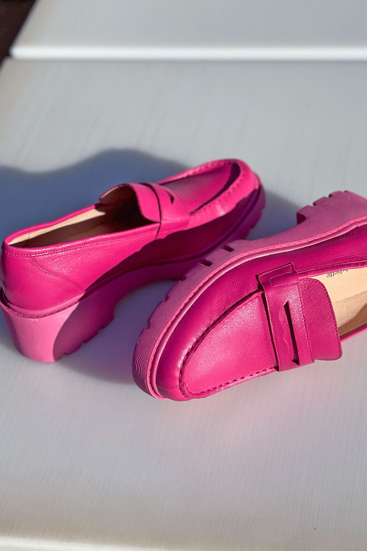 Unice Leather Loafer in Fuschia