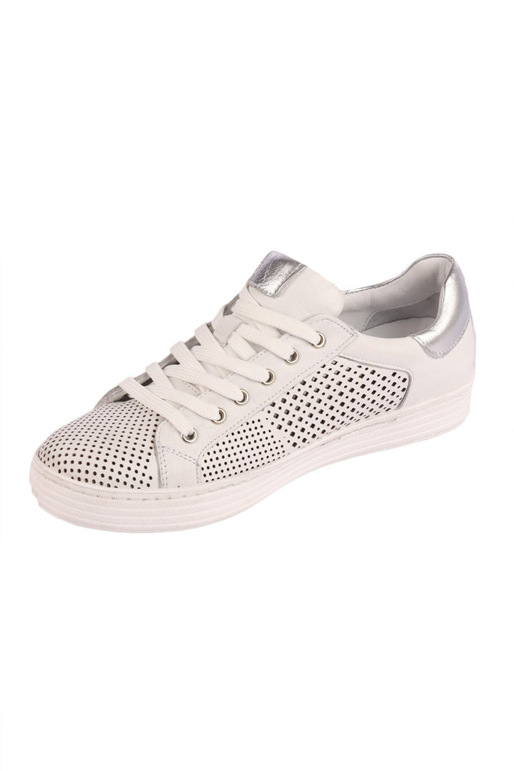 Universal Sneaker in White Silver