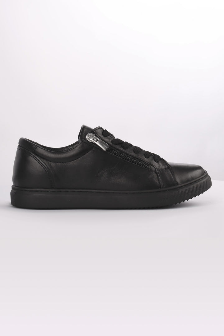 Unly Leather Sneakers in Black