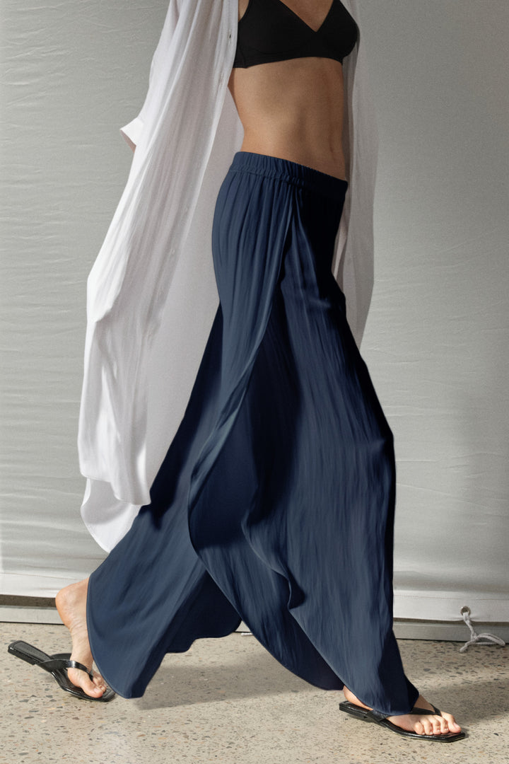Villa Pant in Navy