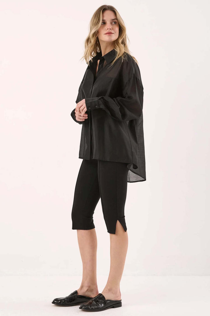 Val Oversized Shirt in Black