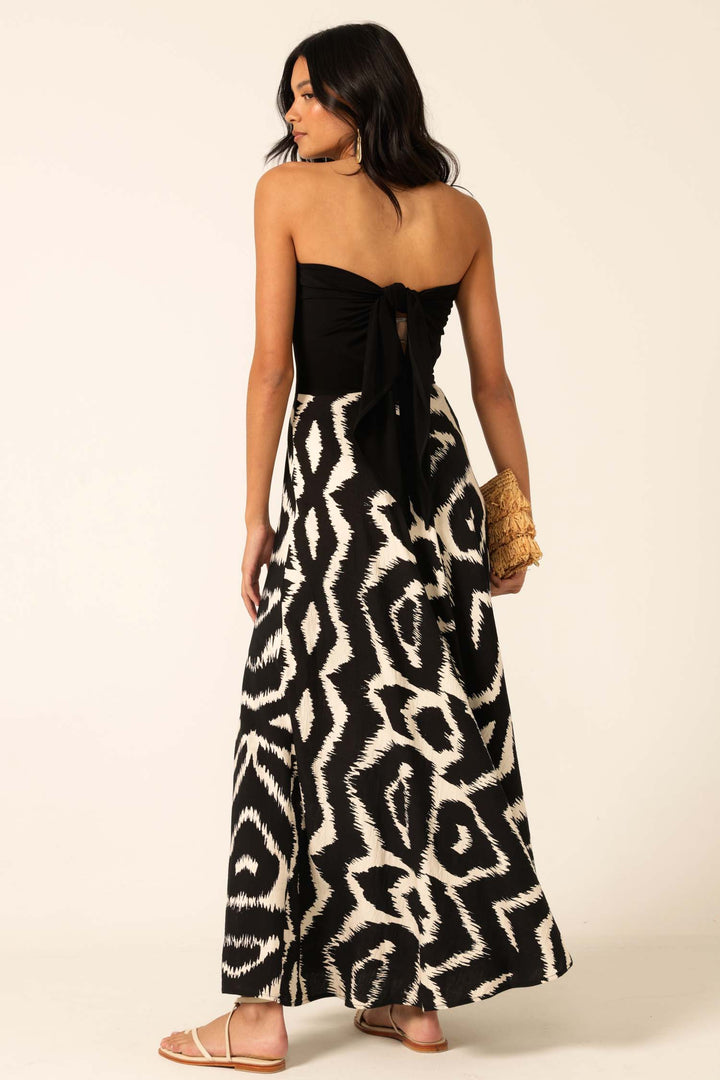 Villa Vita Maxi Dress in Black Cream Abstract