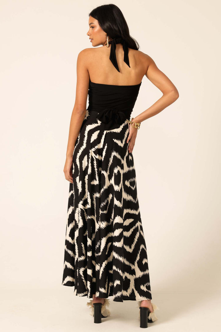 Villa Vita Maxi Dress in Black Cream Abstract