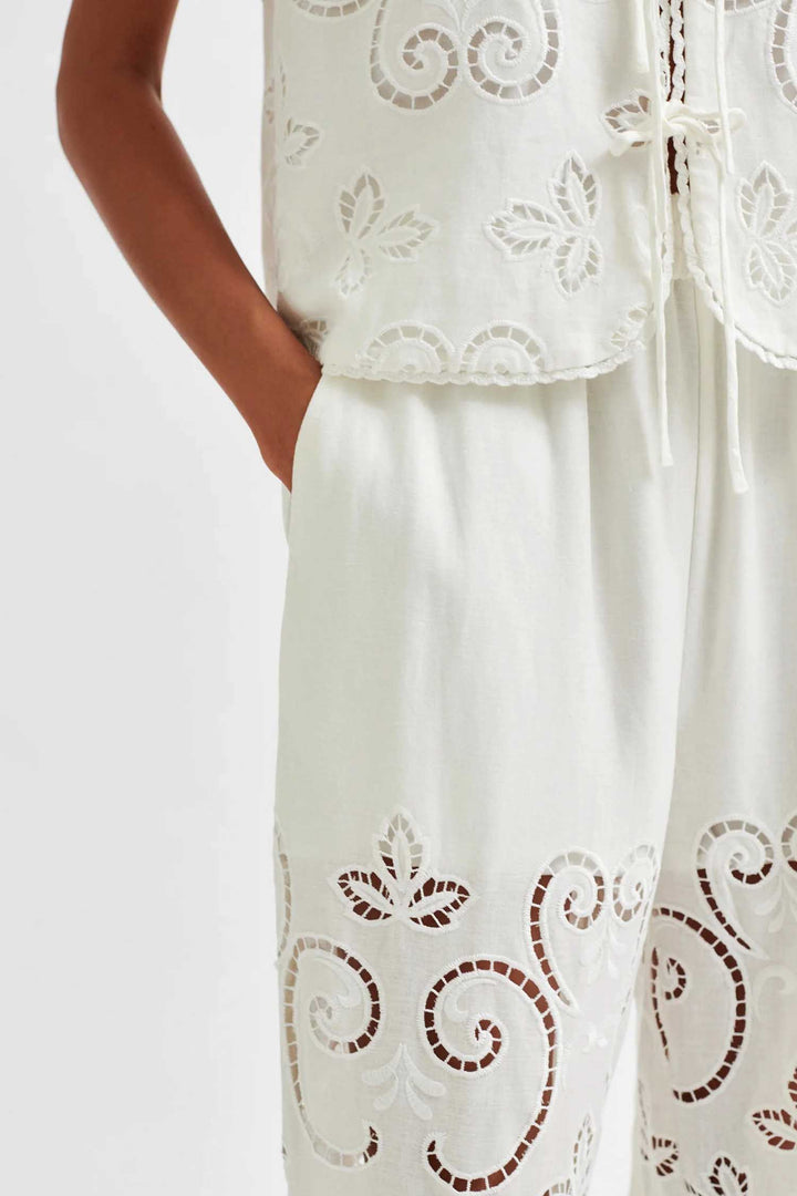 Vilma Lace Wide Leg Pant in White
