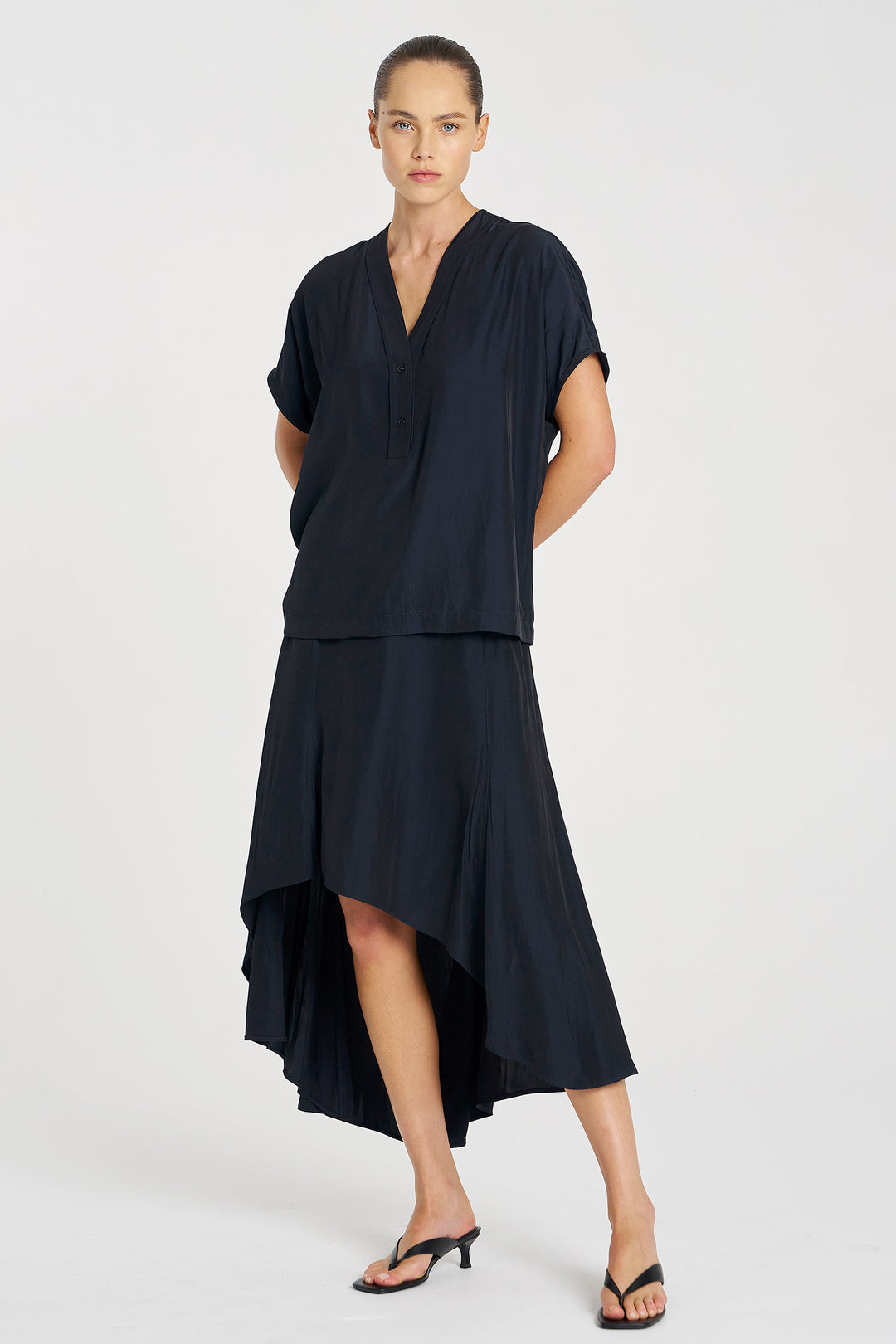 Wedge Tab Shell in Navy