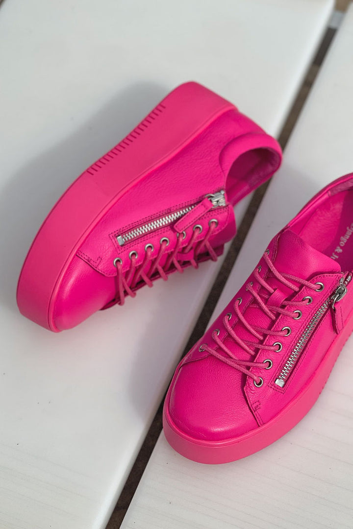 Wolfie Leather Sneaker in Hot Pink