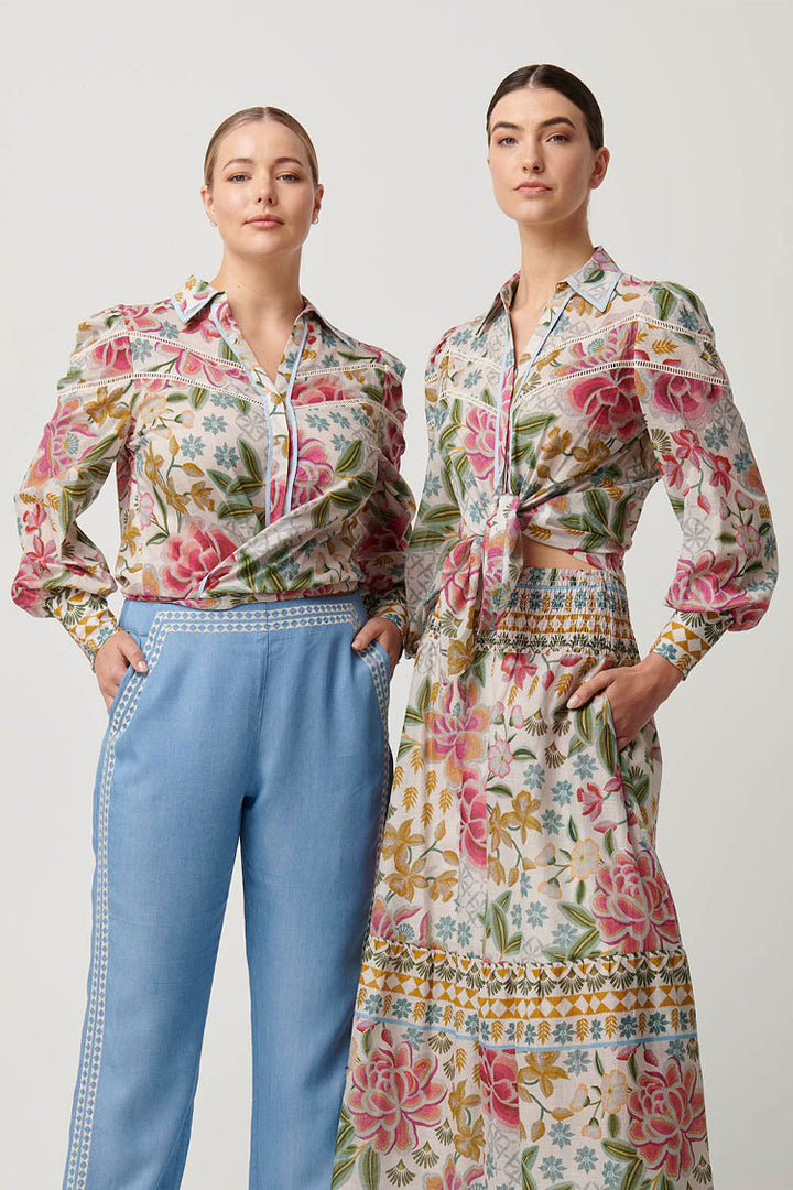 Wren Lace Cotton Slub Shirt in Azalea Fields