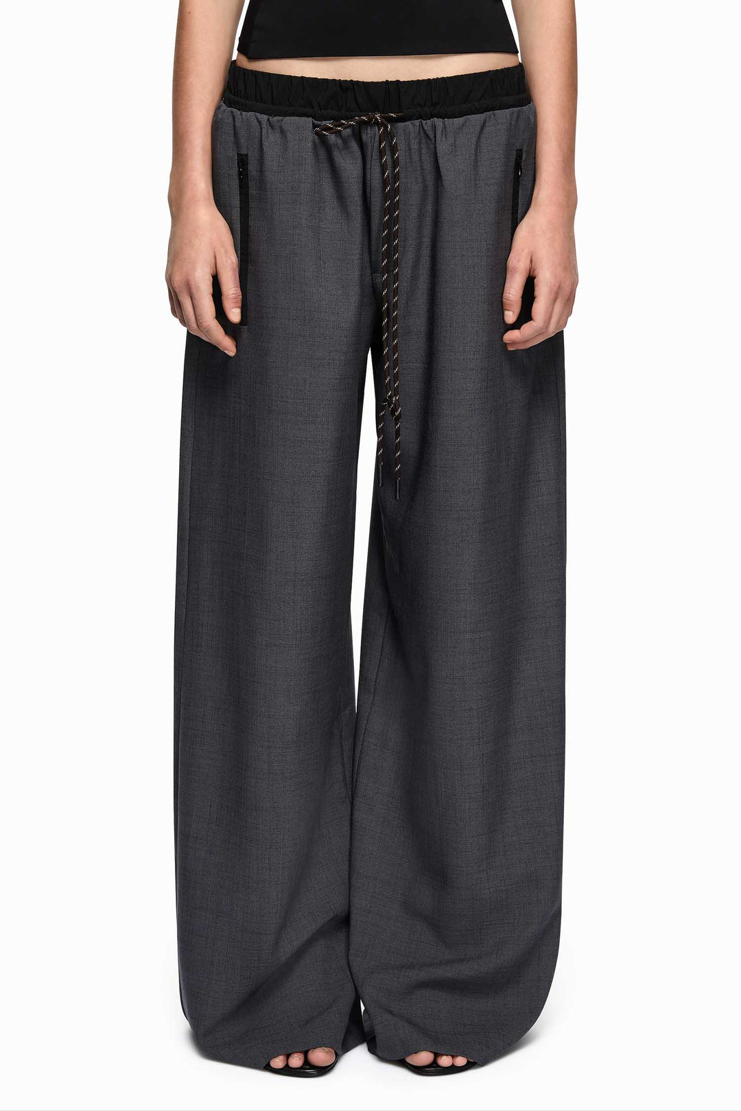 Yuki Pant in Charcoal/Black
