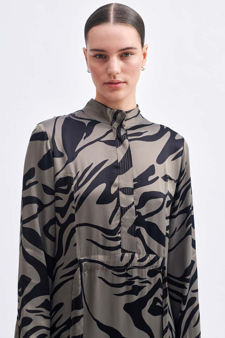 Zebra Dress in Bungee Cord | FINAL SALE
