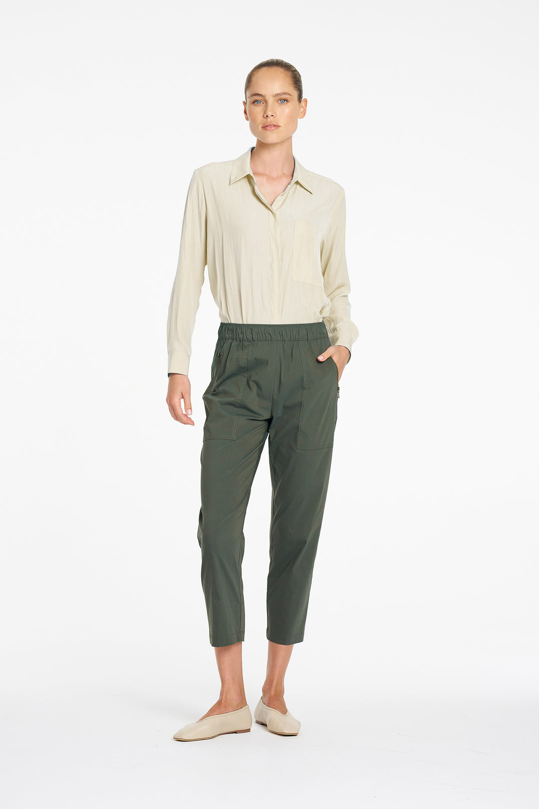 Zip Tapered Pant in Bayleaf