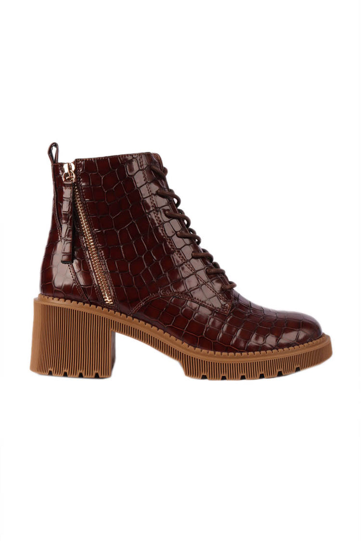 Zyan Croc Leather Boots in Nutmeg