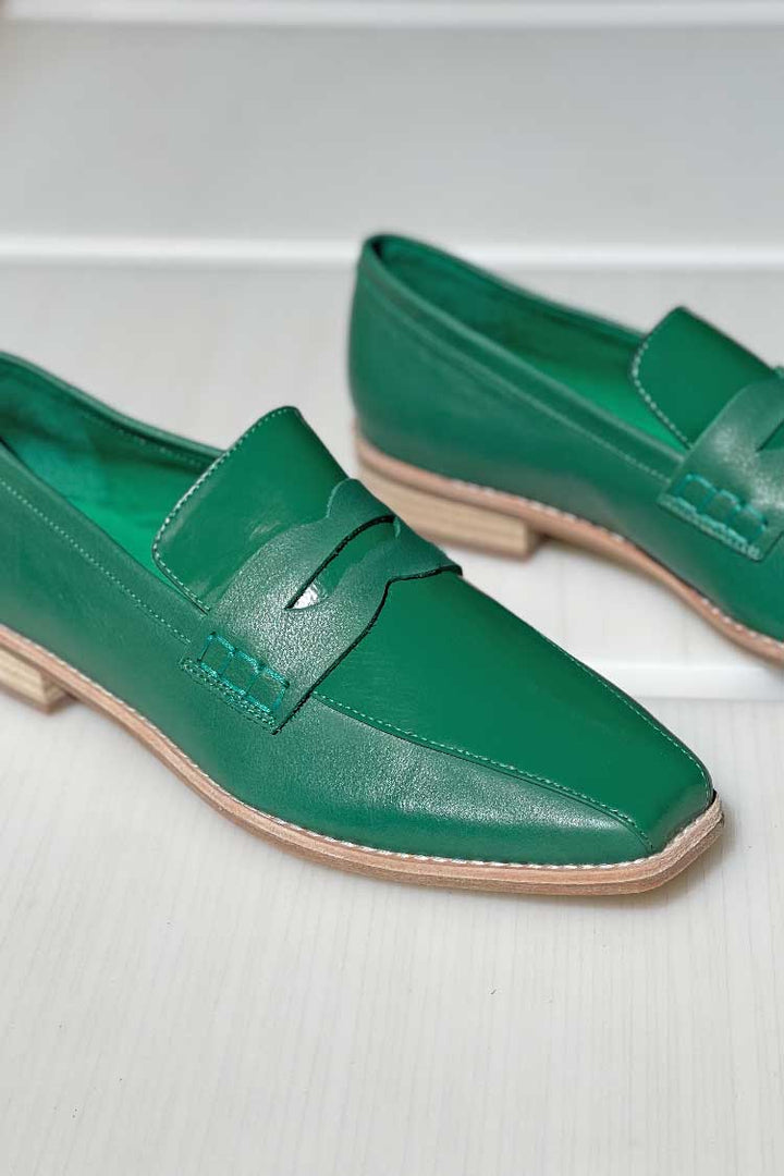 Agape Leather Loafer