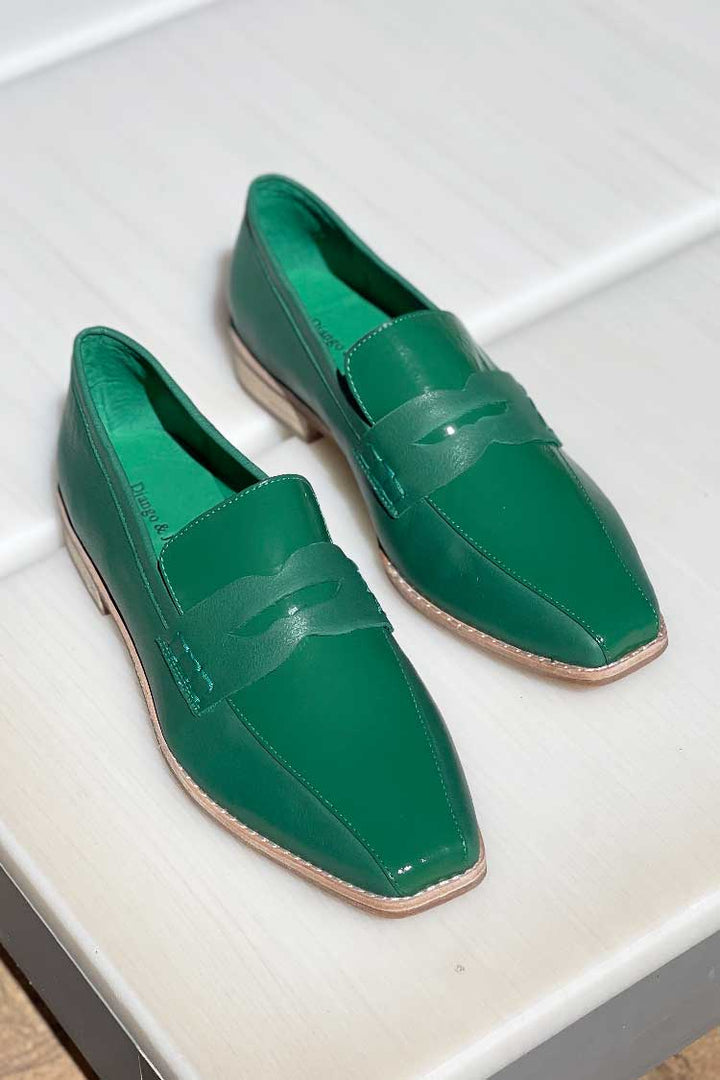 Agape Leather Loafer