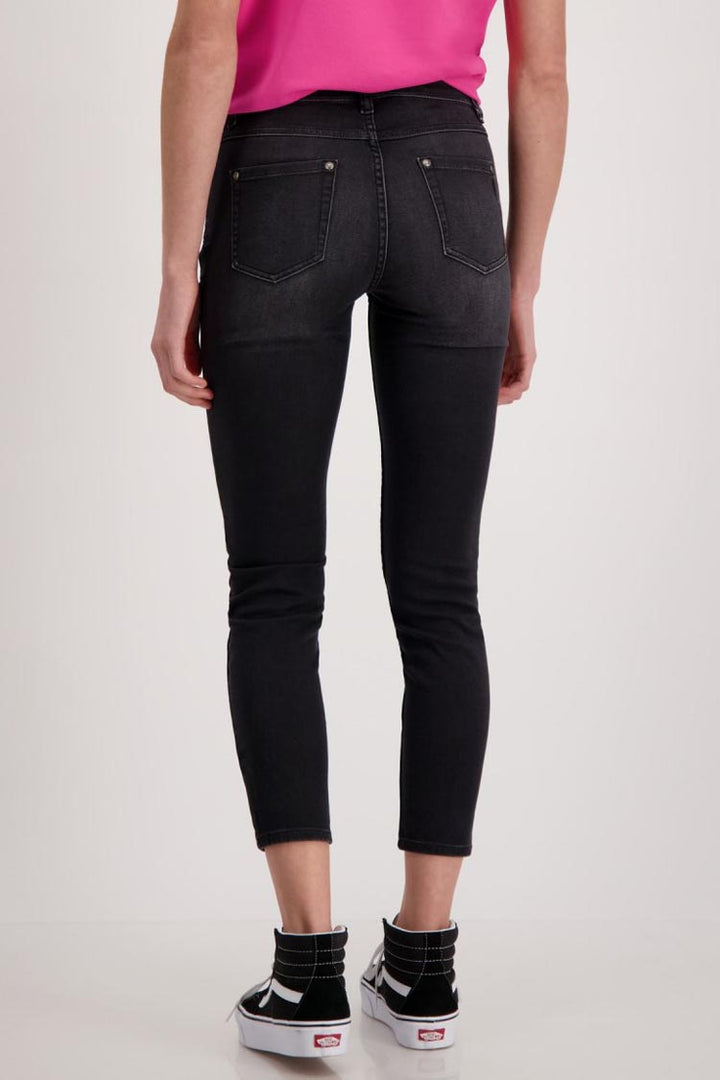 Ankle Jeans w Rhinestone details