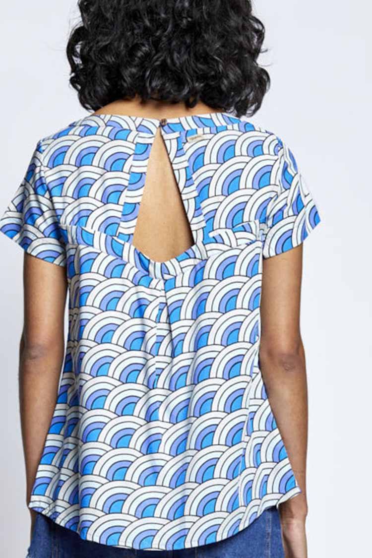 Bant Blouse in Rainbow Blue Jay Tops Totem 