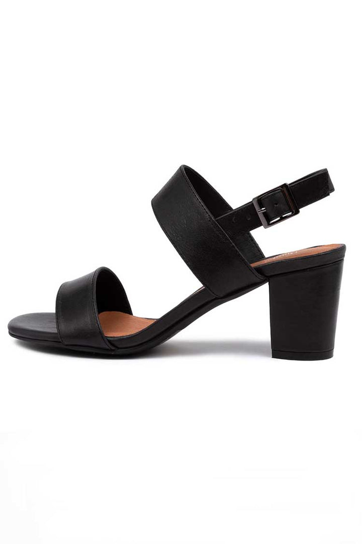 Calons Leather Heel in Black