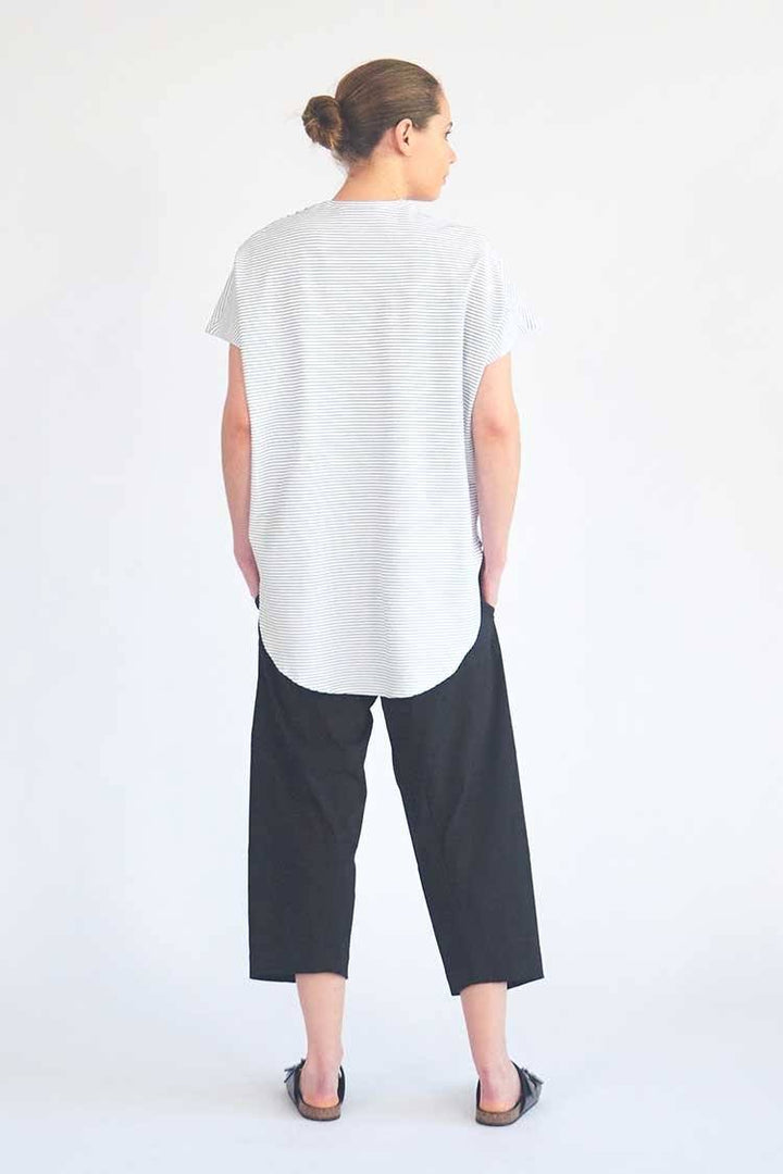 Cropped Tuscan Pant in French Navy Bottoms Mela Purdie 