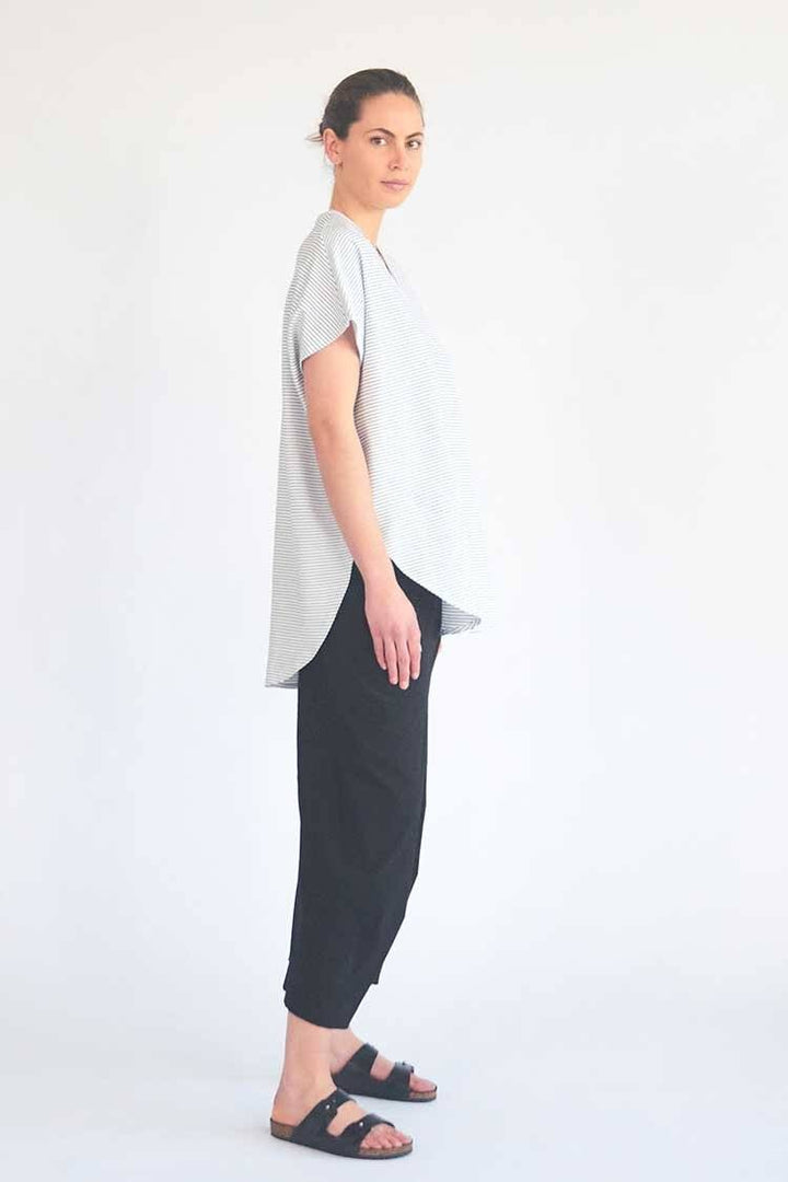 Cropped Tuscan Pant in French Navy Bottoms Mela Purdie 