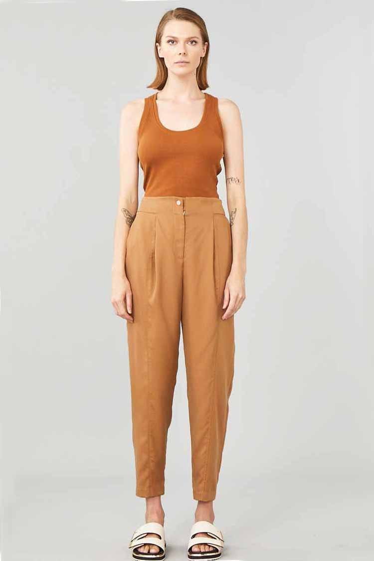 Cruiser Pant in Caramel Bottoms Ginger & Smart 