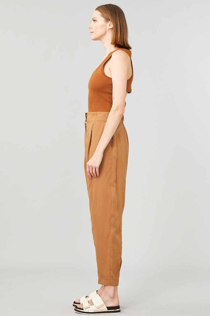 Cruiser Pant in Caramel Bottoms Ginger & Smart 