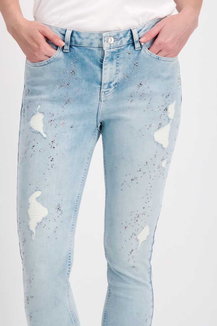 Destroyed Denim Jeans w Rivets