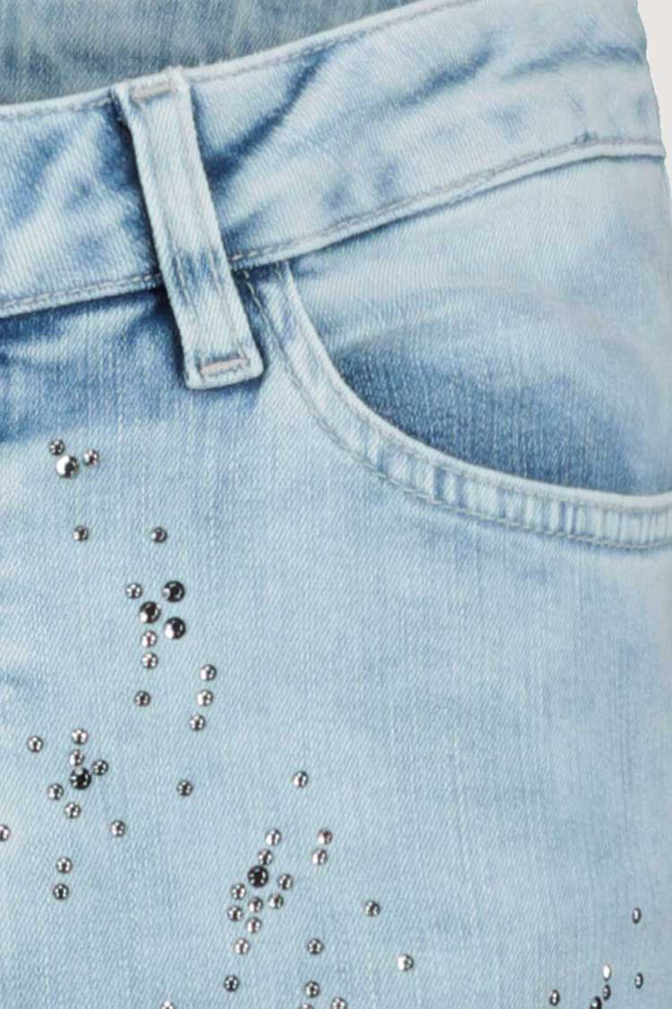 Destroyed Denim Jeans w Rivets