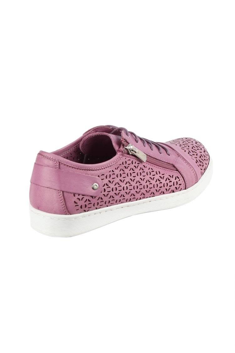 EG16 in Lilac Shoes Cabello 